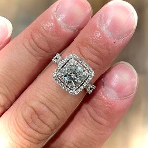 14K White Gold Diamond Engagement Ring
